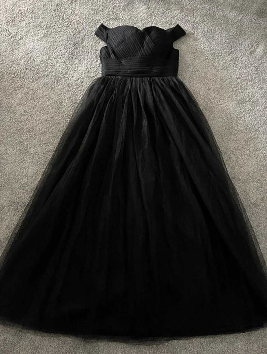 Vand rochie de ocazie