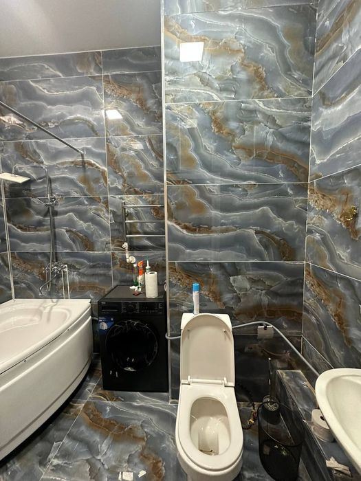 Ц-2 Алексей Ж/К Poytaxt Gavhari 2.хонали в центре города