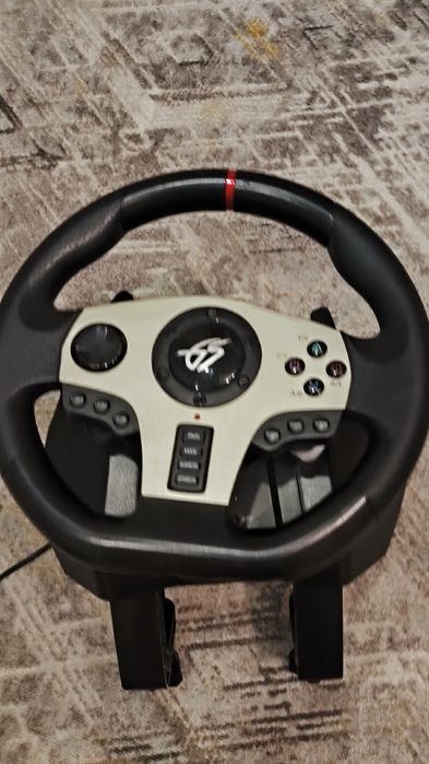 Игровой руль DEXP Wheelman GT Pro (900° + педали + КПП)