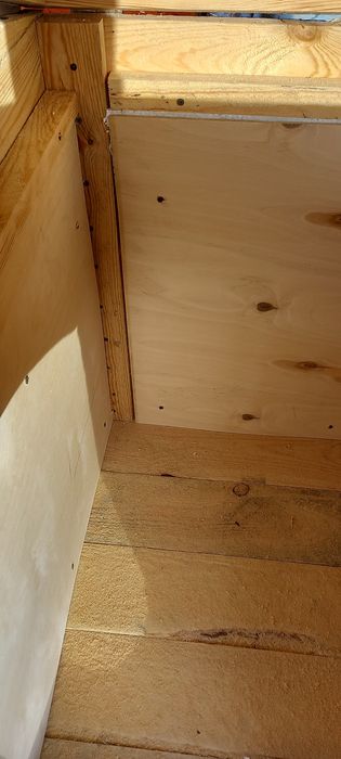 Будка собачья для средних размеров собак