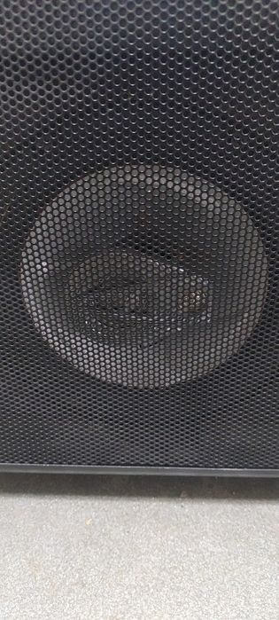 Продавам тонколона с блутут от Швейцария