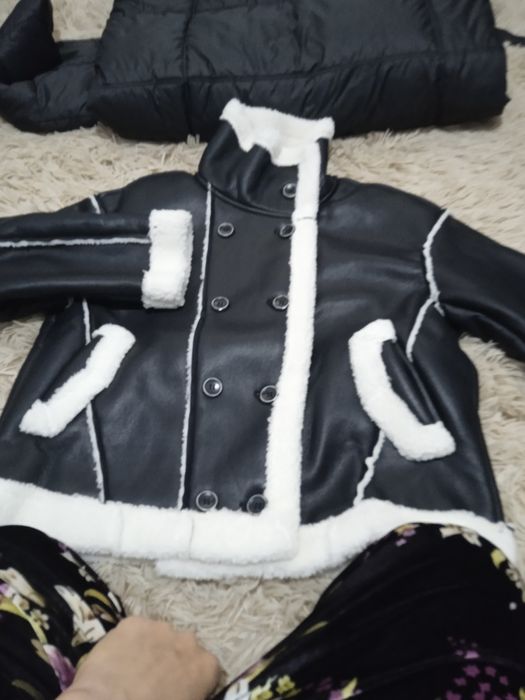 Yangi ayollar kostyumi-chiroyli va zamonaviy fason