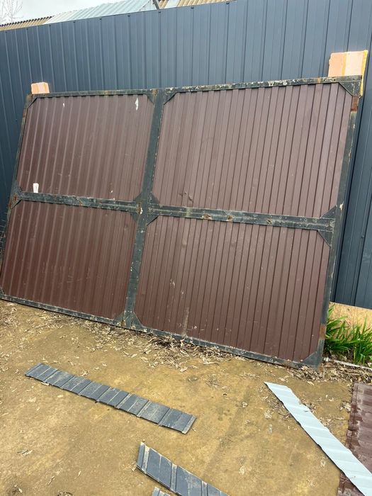 Продам ворота профлист