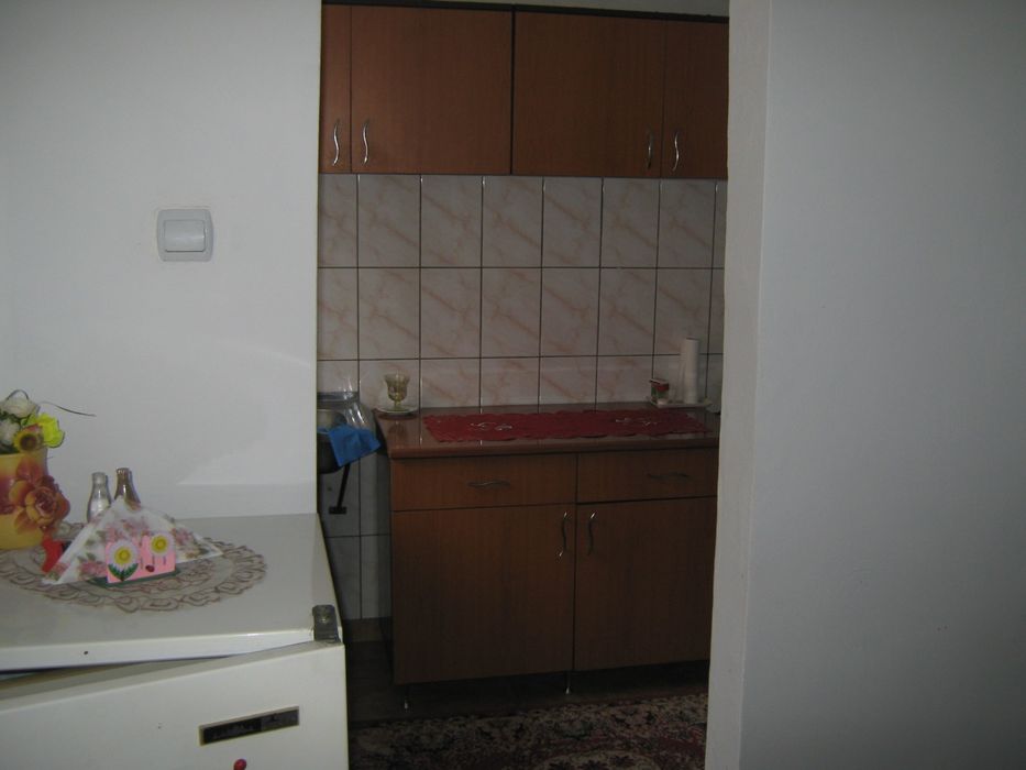 Casa  întreținută,spațioasă răcoroasă în perioade cu temperaturi calde