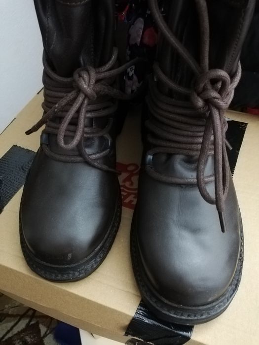 Bocanci piele  rezistenți la umezeală