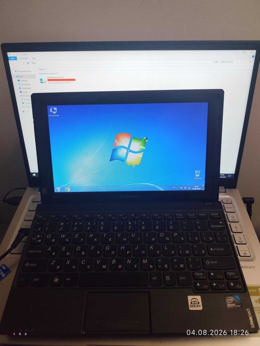 Шустрый нетбук 10.1" Lenovo IdeaPad (очень маленький)
