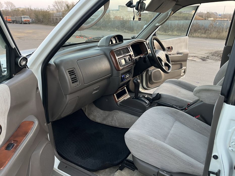 Митсубиси Челенджер