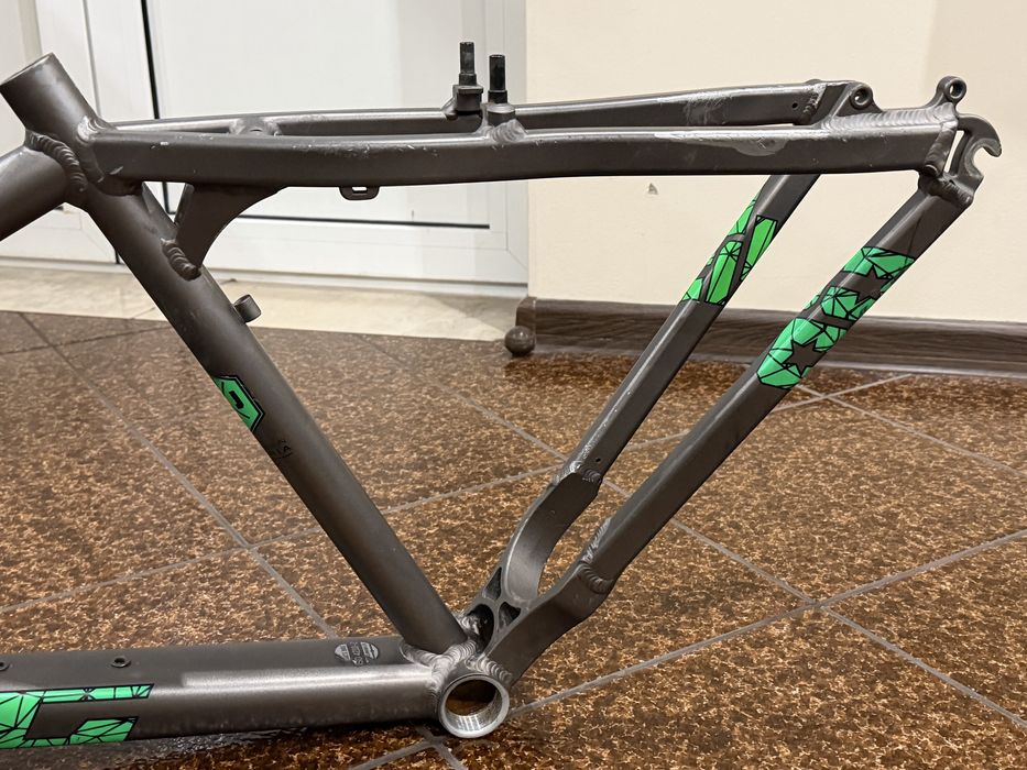 Рамка за велосипед drag c 1