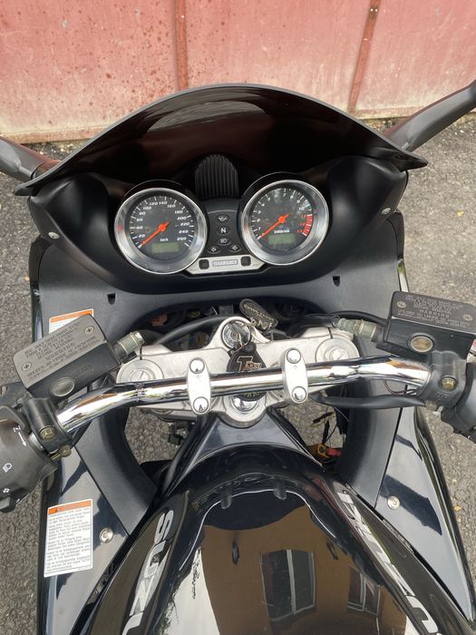 Vând Suzuki Bandit 1200S