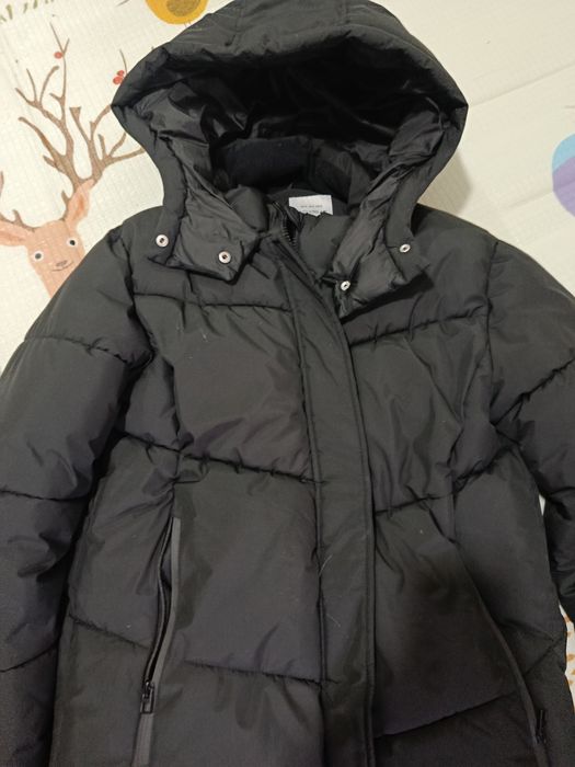 Продам женскую куртку