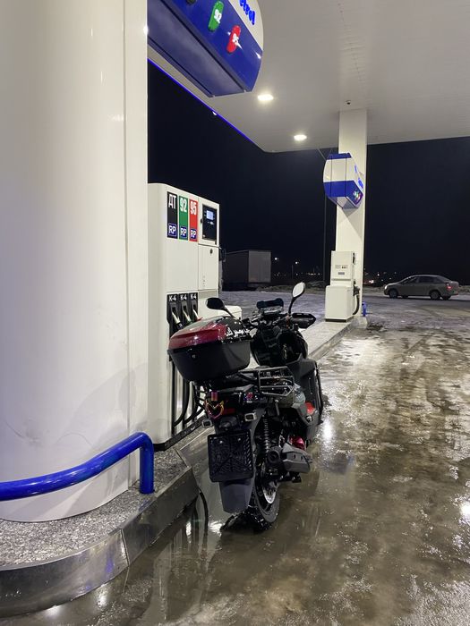 Продам мопед танк