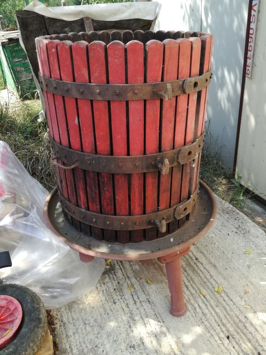 Teasc /presă struguri
