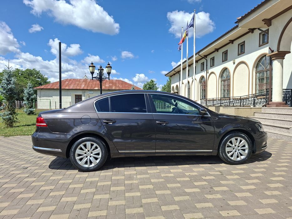 VOLKSWAGEN Passat 2012 — imagine 4