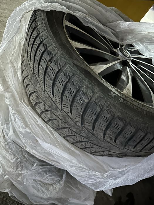 Продам шины Hankok R20