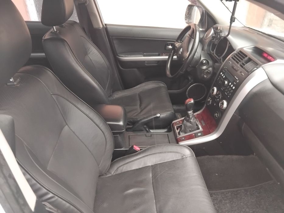 Suzuki grand Vitara  an de fabricație 12 11 2008