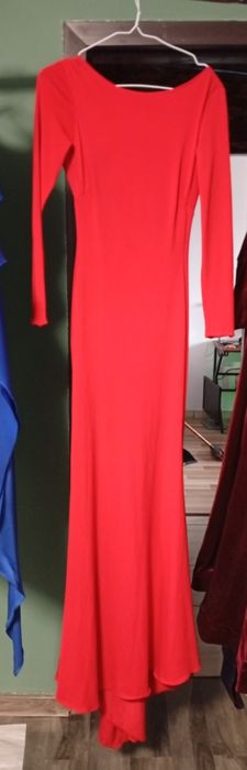 Rochiță elegantă lungă mărimea S. a fost purtată câteva ore