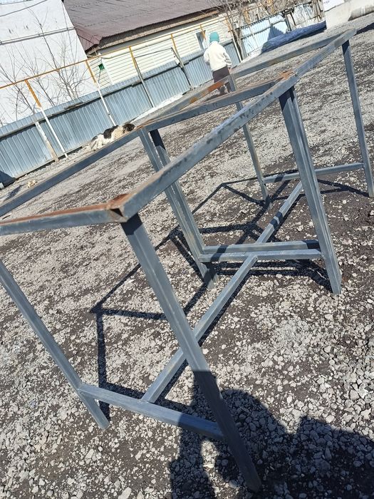 Столы 20 штук, высота 71.5, 75/60