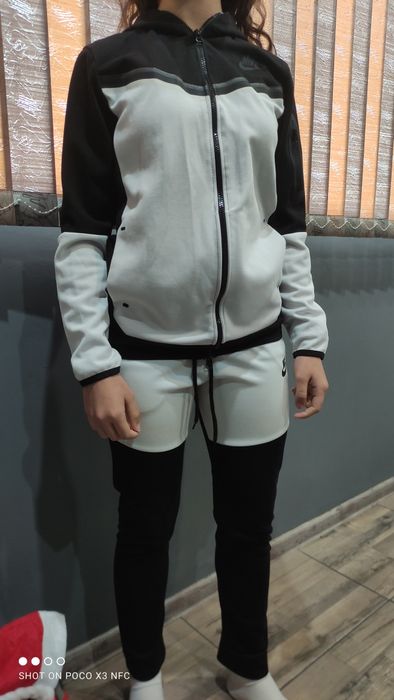 Nike tech размер 164