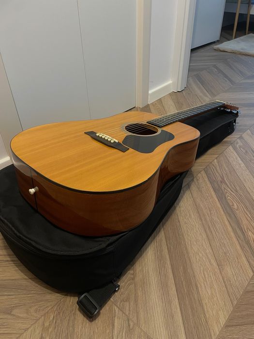 Chitară Acustică Walden Standard D350 (2012) + Husă inclusă – Stare excelentă