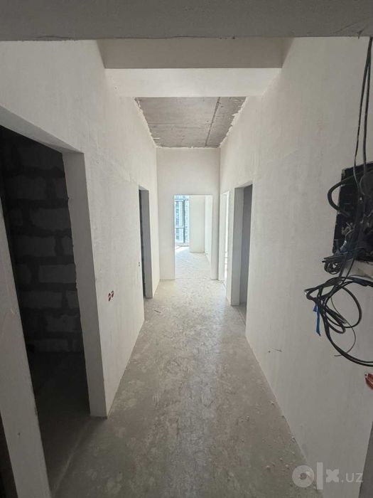мирабад ровд Саракулька 2х ком коробка Новостройка Biznes House 49м2;