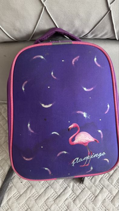 Отдам школьный рюкзак