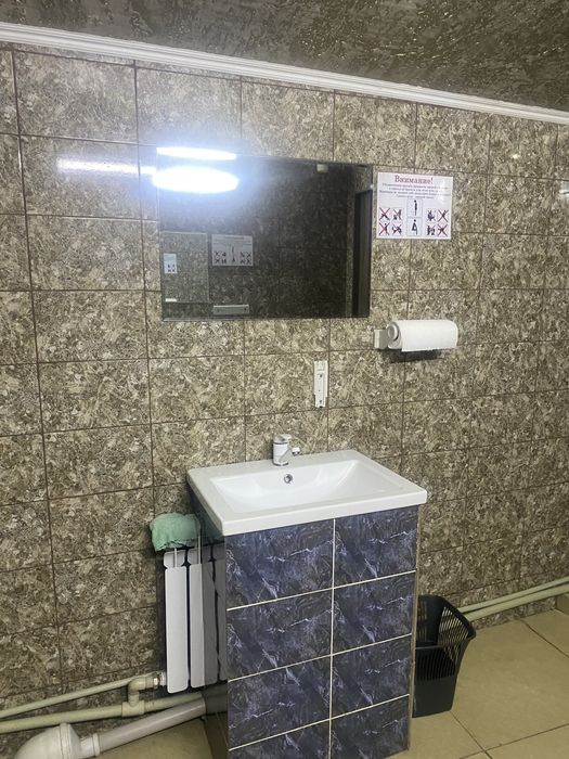 Кафе в центре города с летней площадкой