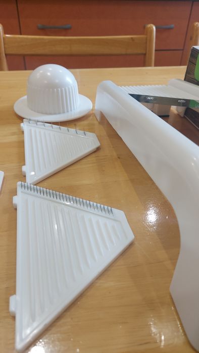 Продаю новую терку овощерезку