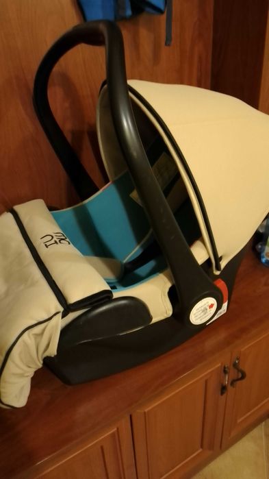 Детско столче за кола