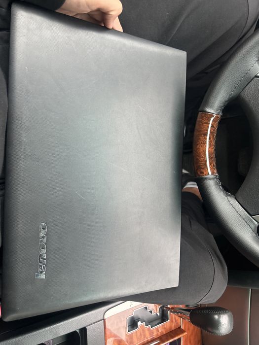 Продам ноутбук ленова