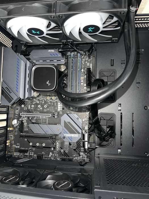 Calculator gaming i7 10700k componente noi, racire apa