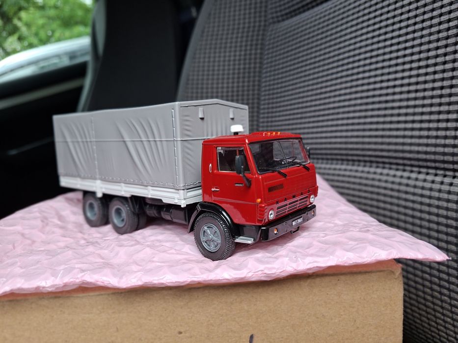 Macheta Camion Kamaz scara 1.43