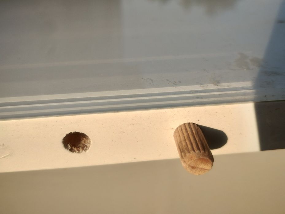 Шкаф за баня, с вградена LED лампа и 3 огледални врати