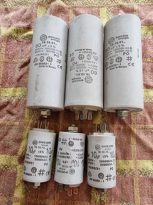 Condensatoare Epcos si Ducati