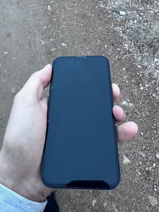 Гарантиеий айфон 13