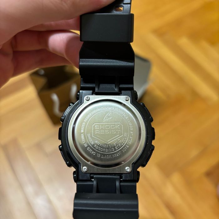 Ceas G Shock Negru Auriu