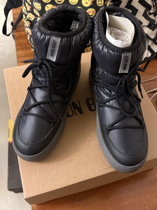 апрески MOON BOOT