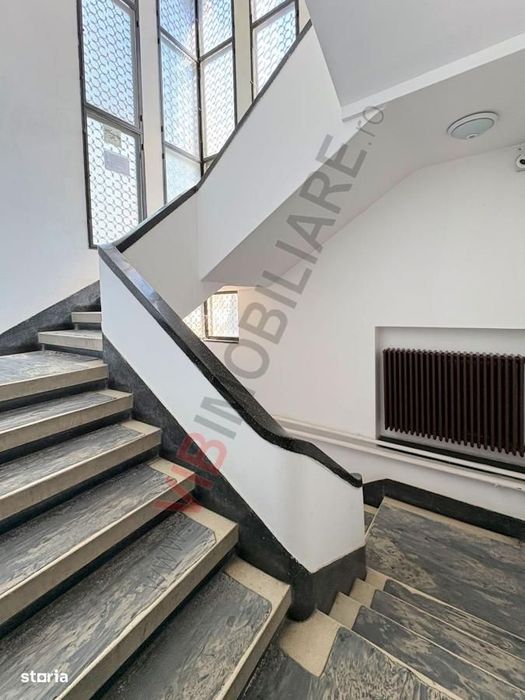 UNIRII-MIRCEA VODA, apartament in vila interbelica, 6 camere, 190 mp