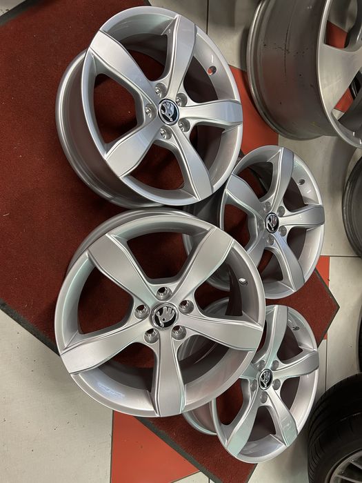 15 цола 5х100 Audi A1 A3 VW Polo Golf 4 Skoda Scala  Fabia Rapid Нови