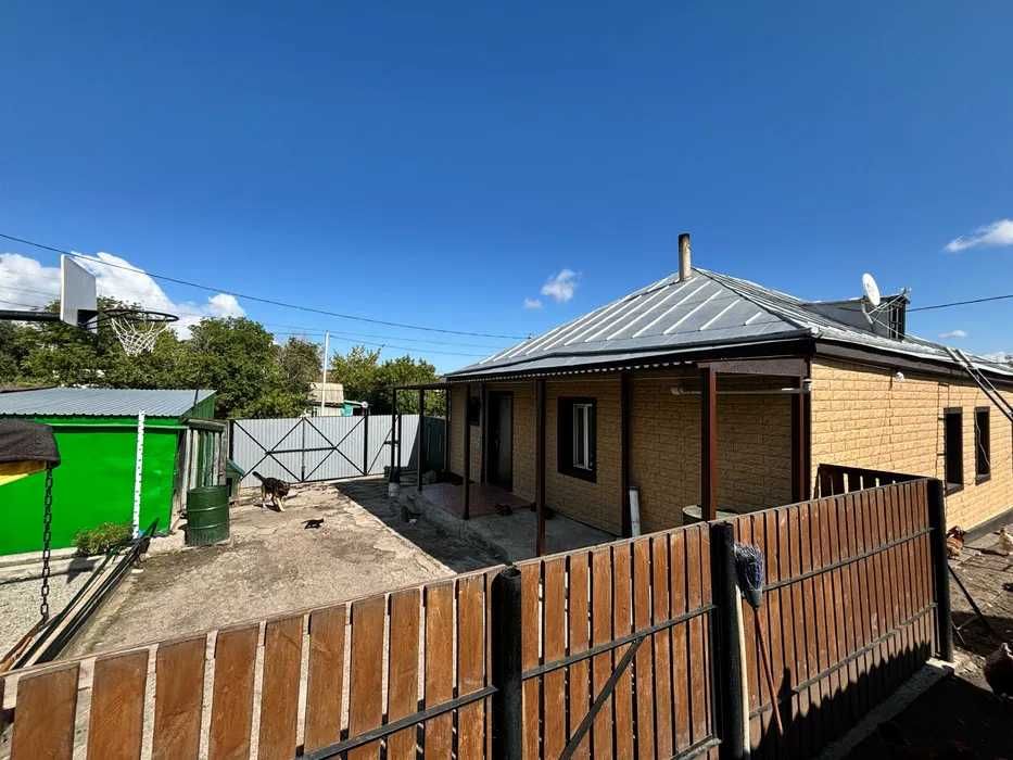 Продаётся 4-х комнатный дом