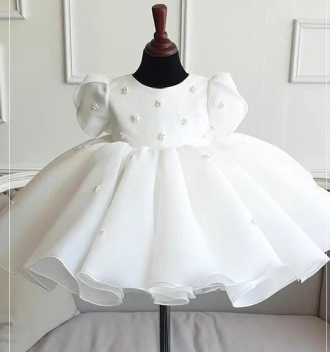 Белое торжественное платье для девочек