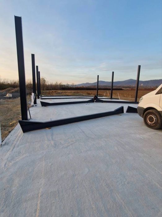 Vând hala structură metalică 10M lățime 20M lungime 4M înalțime