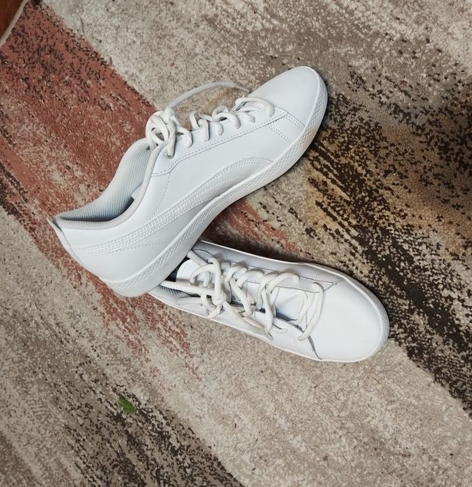 Adidași Puma Smash mărimea 41 din piele naturala