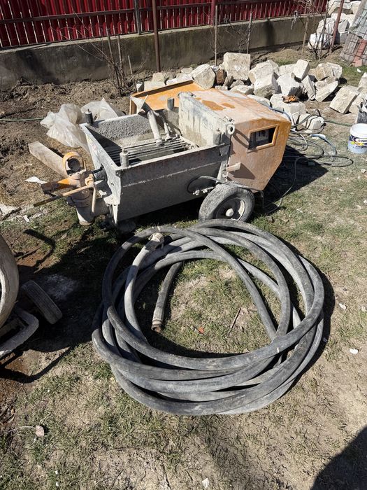 Se vinde pompa tencuit turboso si pompa de varuit l
