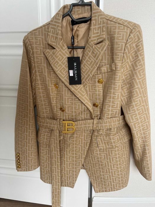 Пиджак сатыладыㅤ