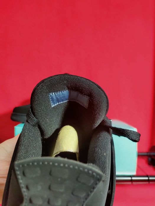 Jordan 4 Black Cat marimea 42