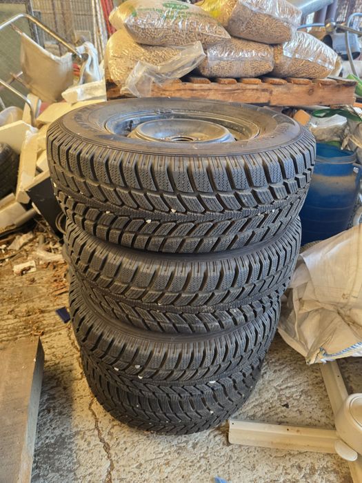 Anvelope plus jante tabla pentru Nissan Navara, mercedes x class