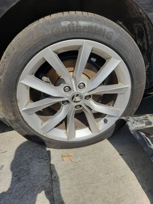 bara armatura spate haion stop stanga dreapta ansamblu stergatoare nuca schimbator timonerie aripa spate  Skoda Superb 3 motor 2.0tdi DFH Dezmembrez