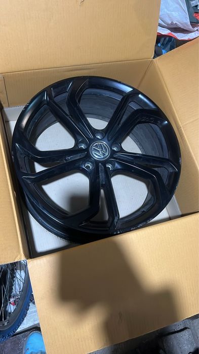 Jante originale VW Golf 7.5 GTI TCR 19”-stare excelenta, fara defecte