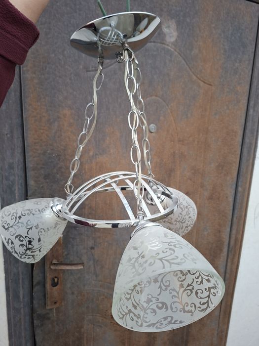 Люстры в хорошем состоянии
