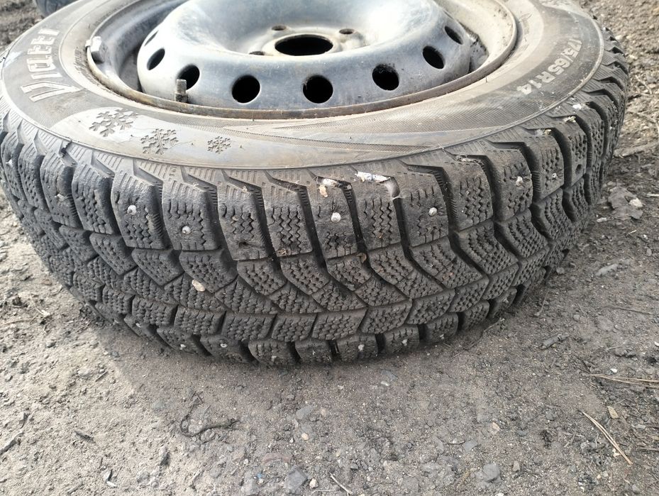 Продам балон с диском Р14